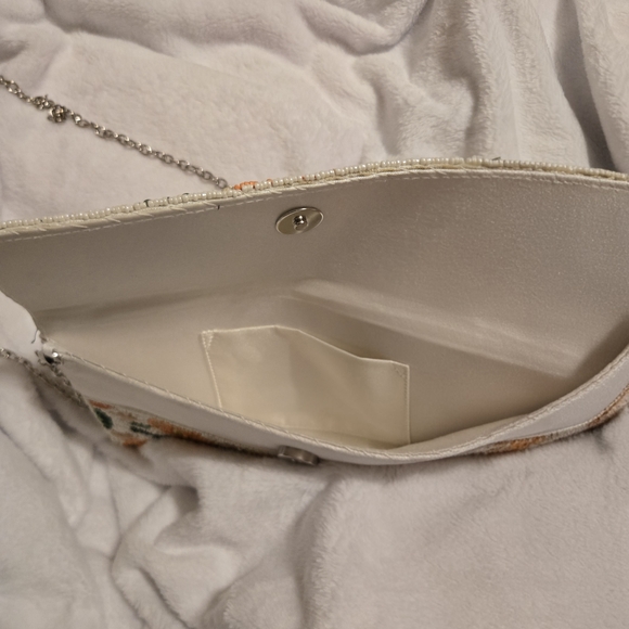 Sol And Mer Beaded Citrus Clutch/Crossbody - Picture 4 of 4